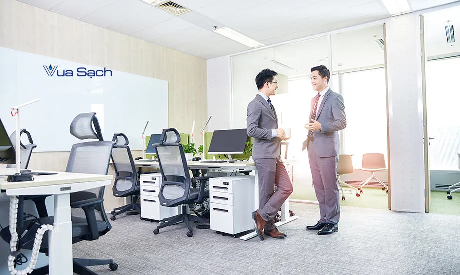 ve-sinh-tham-van-phong-huyen-cu-chi-vua-sach