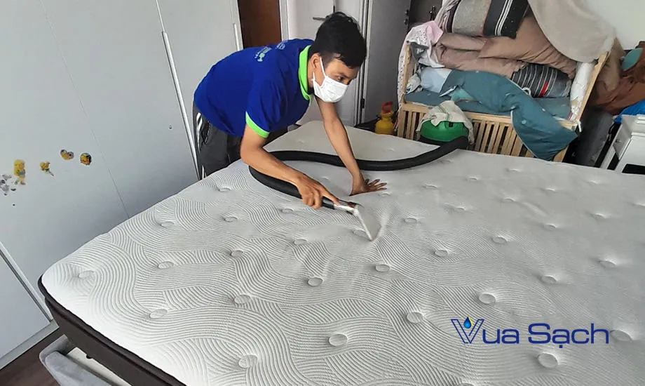Giặt nệm tại nhà tphcm | sạch bẩn 99% - giá tốt hôm nay Dich-vu-giat-nem-tai-nha-gia-re-da-nang