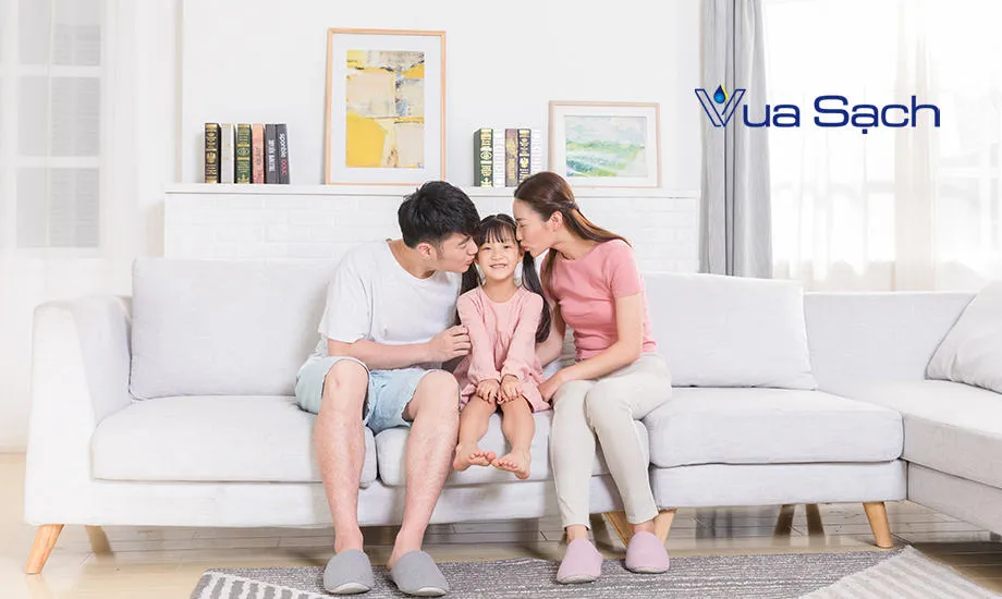dich-vu-ve-sinh-ghe-sofa-da-tai-nha-da-nang