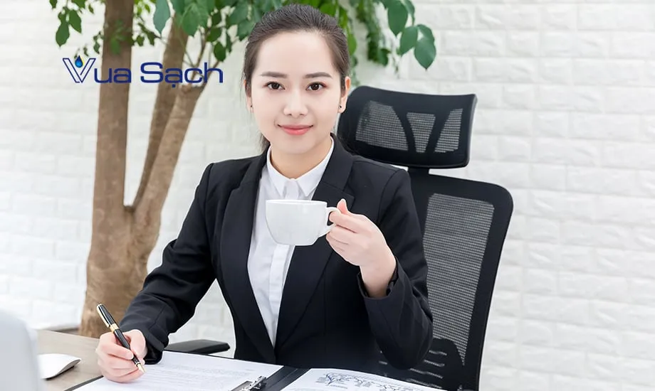 Dịch vụ giặt ghế văn phòng quận 11 – khử mùi & diệt khuẩn 99% Cong-ty-giat-ghe-van-phong-quan-11