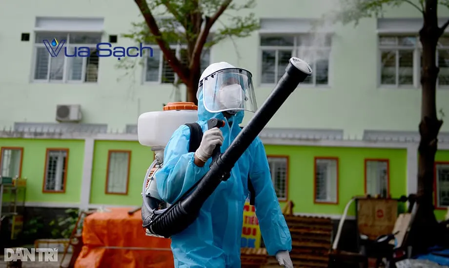 Phun khử khuẩn quận 8 – khử mùi & diệt khuẩn 99% Phun-khu-khuan-quan-8-vua-sach